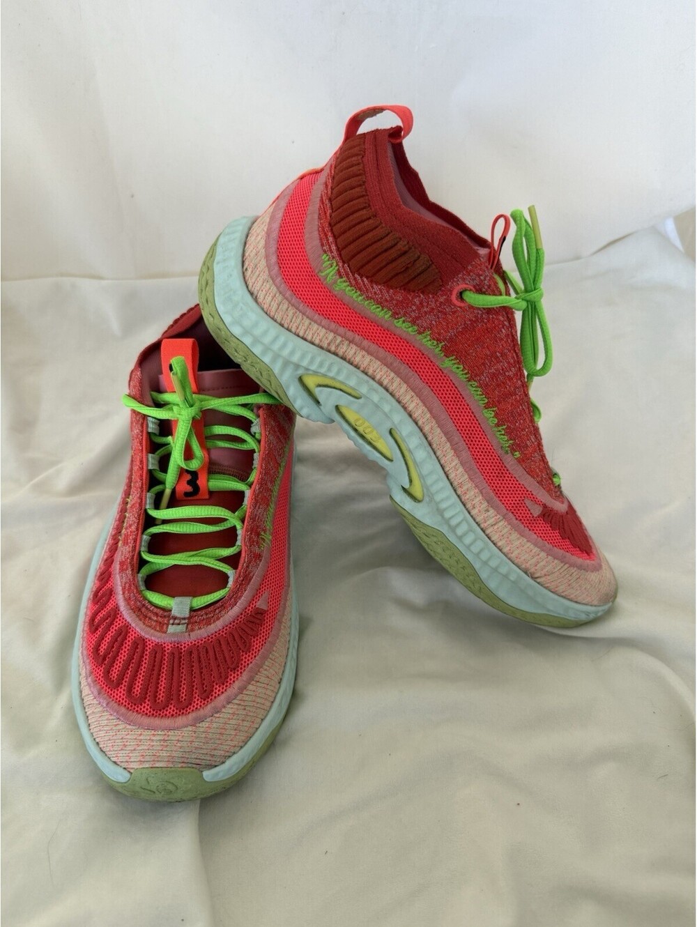 Nike Cosmic Unity 3 X A'ja Wilson Basketball Shoes Size 10 FQ9395-600 Hot Punch